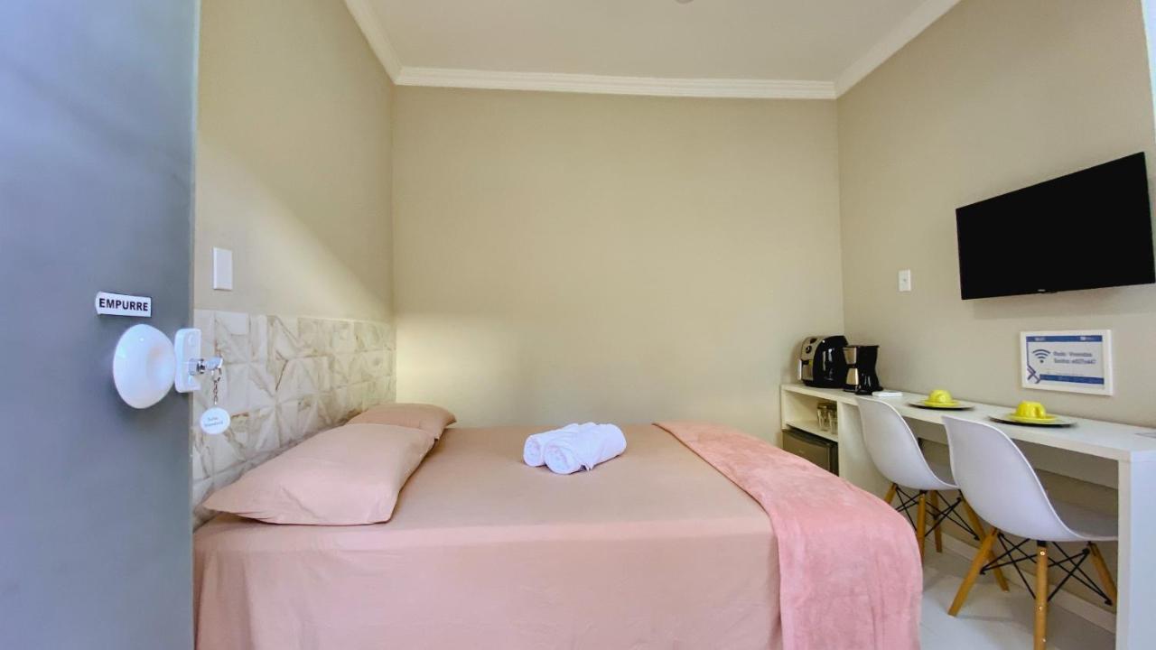 Kalug - Suite Casal Independente Em Guest House อิเลอุส ภายนอก รูปภาพ
